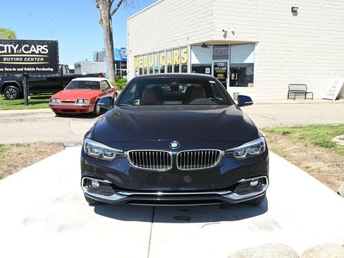 Used 2018 BMW 430i xDrive Convertible AWD/4WD image 2
