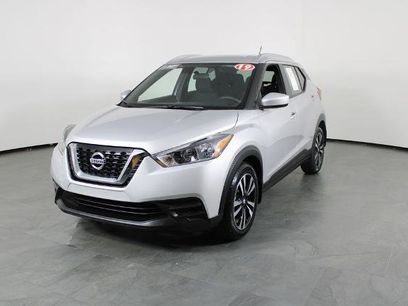 Certified 2019 Nissan Kicks SV