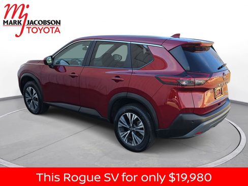 Used 2023 Nissan Rogue SV image 13