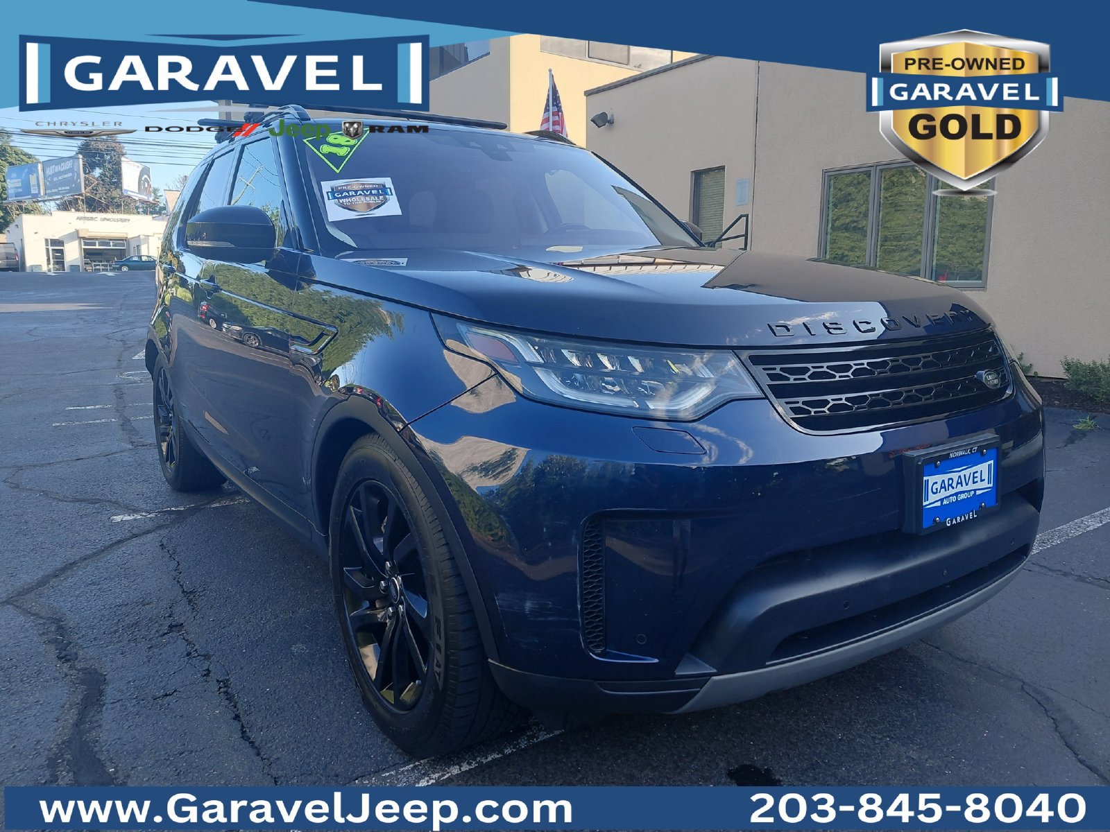 Used 2018 Land Rover Discovery HSE AWD/4WD image 1