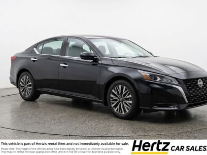 Used 2025 Nissan Altima 2.5 SV