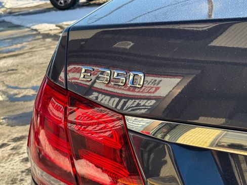 Used 2016 Mercedes-Benz E 350 4MATIC Sedan image 11