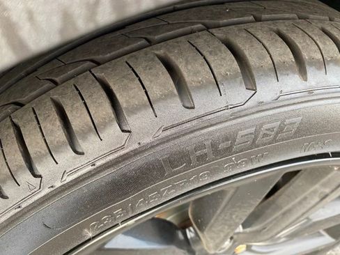 Used 2017 Ford Escape Titanium w/ Canadian Touring Package image 25