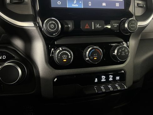 Used 2025 RAM 1500 Big Horn image 18