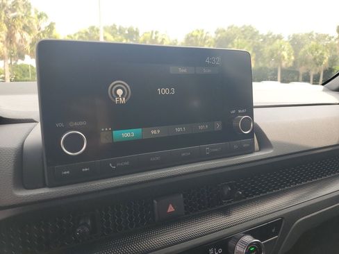 Used 2023 Honda CR-V Sport image 21