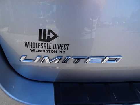 Used 2021 Ford Explorer Limited w/ Equipment Group 301A image 43