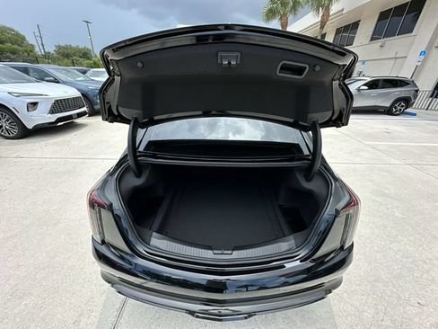 Certified 2022 Cadillac CT5 V Blackwing w/ Carbon Fiber Package 2 RWD image 33