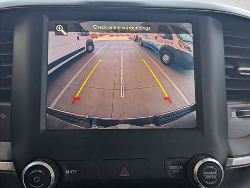 Used 2019 RAM 1500 Big Horn RWD image 14