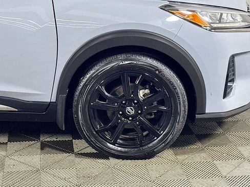 Used 2021 Nissan Kicks SR image 22