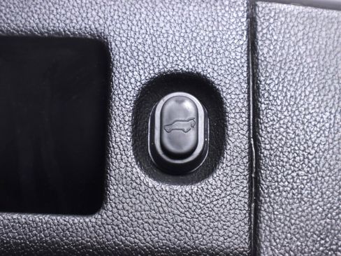 Used 2020 Chevrolet Tahoe LT AWD/4WD image 36