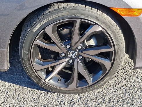 Used 2020 Honda Civic Sport image 8