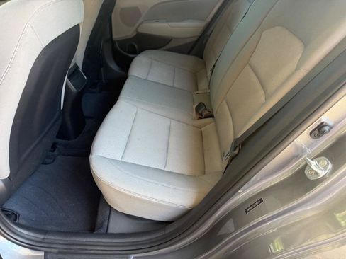 Used 2018 Hyundai Elantra Value Edition w/ Cargo Package FWD image 25
