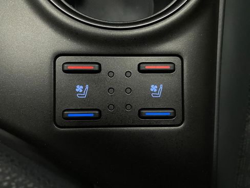 Used 2024 Toyota Camry XSE w/ Navigation Package FWD image 29