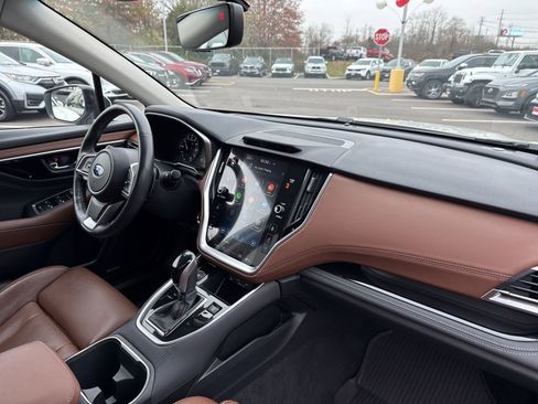 Used 2022 Subaru Outback Touring XT image 15