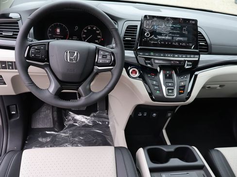 New 2026 Honda Odyssey Elite image 18