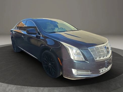 Used 2013 Cadillac XTS Platinum w/ Driver Assist Package image 3