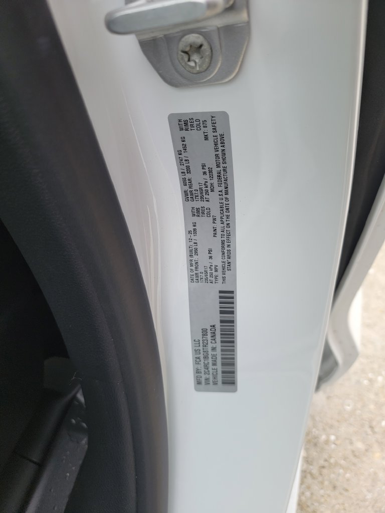 Used 2026 Chrysler Pacifica Select FWD image 23