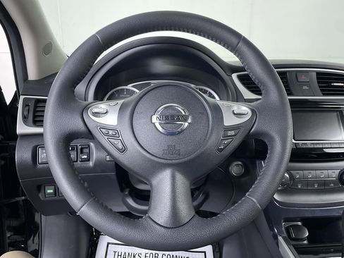 Used 2017 Nissan Sentra SR FWD image 13