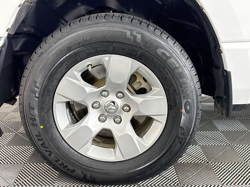 Used 2024 RAM 1500 Big Horn image 37