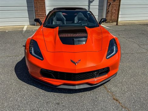 Used 2019 Chevrolet Corvette Z06 w/ Battery Protection Package image 14
