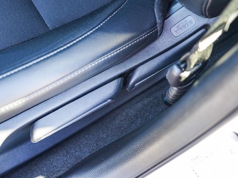 Used 2025 Honda Civic Sport image 25