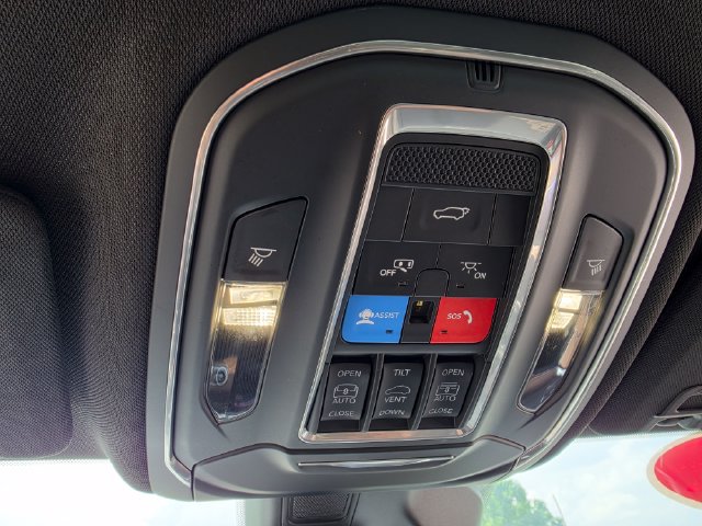 Used 2025 Jeep Grand Cherokee L Summit w/ Obsidian Package AWD/4WD image 26