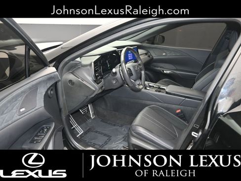 Used 2023 Lexus RX 500h F Sport w/ Cold Area Package AWD/4WD image 11