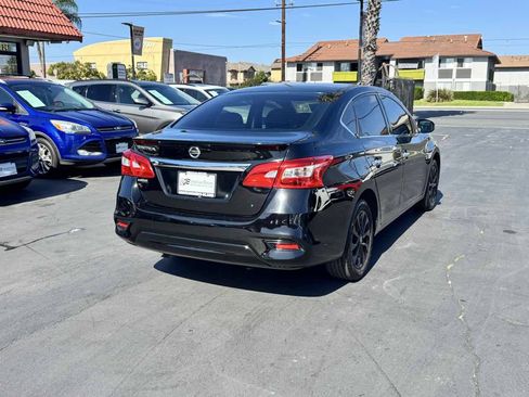 Used 2018 Nissan Sentra S w/ S Midnight Style Package FWD image 5