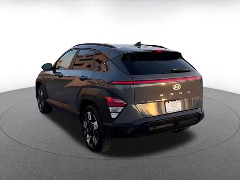 Used 2025 Hyundai Kona SEL image 10