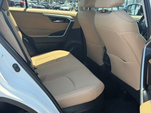 Used 2025 Toyota RAV4 XLE w/ Weather Package AWD/4WD image 18