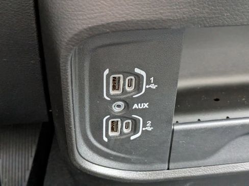 Used 2024 RAM 2500 Big Horn w/ Bed Utility Group image 22