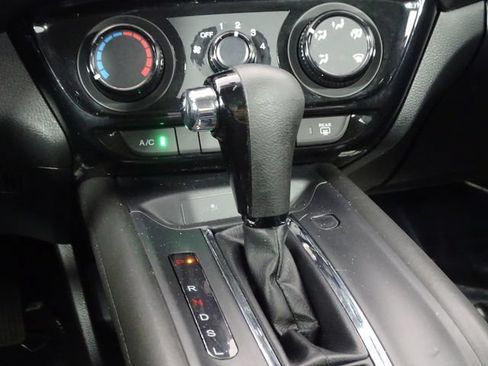 Used 2022 Honda HR-V LX image 30