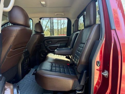 Used 2016 Nissan Titan Platinum Reserve image 28