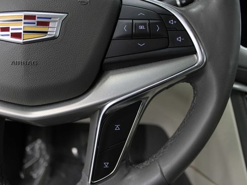 Used 2023 Cadillac XT5 Premium Luxury image 22