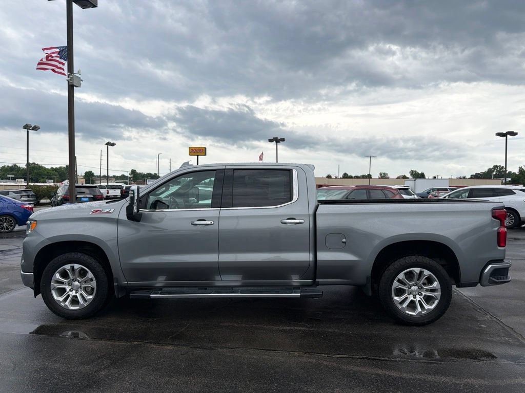 Used 2023 Chevrolet Silverado 1500 LTZ w/ Technology Package AWD/4WD image 6
