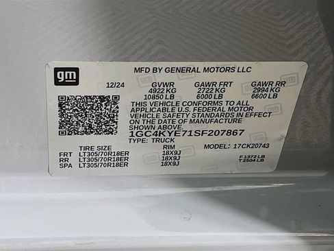 Used 2025 Chevrolet Silverado 2500 ZR2 image 35