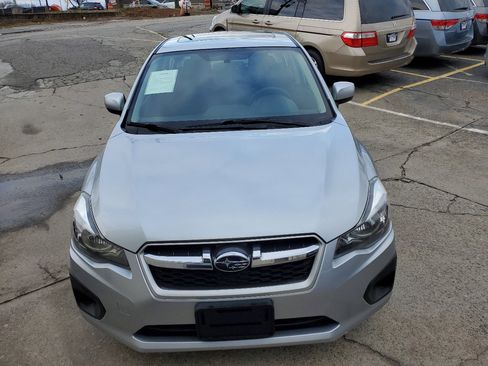 Used 2014 Subaru Impreza 2.0i Premium image 13