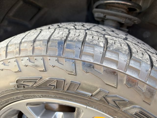 Used 2024 Ford Maverick Tremor w/ Tremor Off-Road Package AWD/4WD image 28