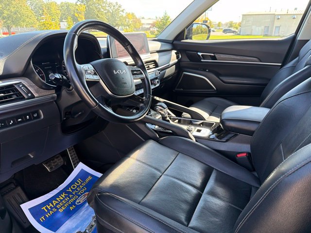 Used 2022 Kia Telluride SX w/ Nightfall Edition Package AWD/4WD image 6