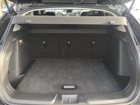 Used 2025 Chevrolet Trax LT w/ Driver Confidence Package image 13