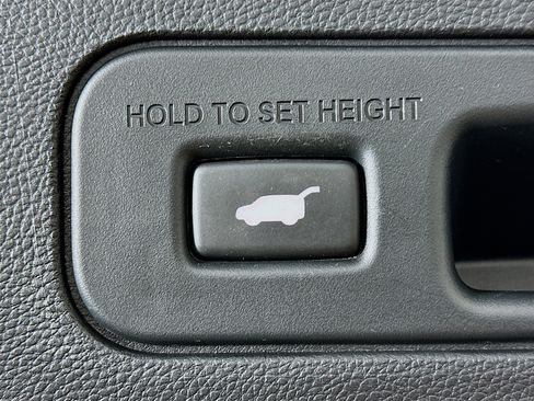 Used 2023 Acura MDX w/Advance Package image 32