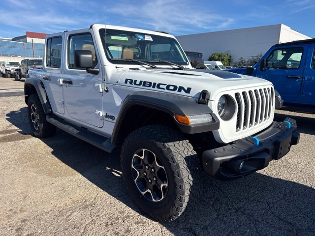 Used 2023 Jeep Wrangler Unlimited Rubicon 4xe w/ Steel Bumper Group AWD/4WD image 3