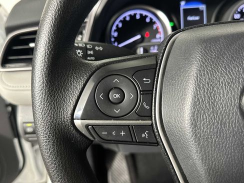 Used 2024 Toyota Camry LE w/ Convenience Package FWD image 31