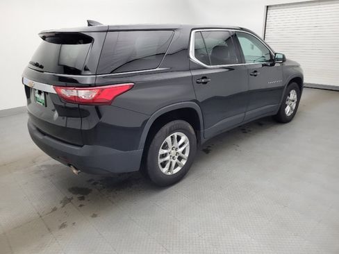 Used 2020 Chevrolet Traverse LS image 10