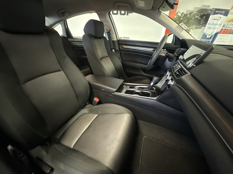 Used 2018 Honda Accord LX image 21