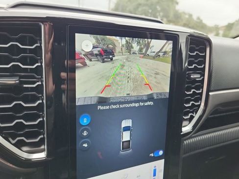 Used 2025 Ford Ranger XLT w/ FX4 Off-Road Package image 23