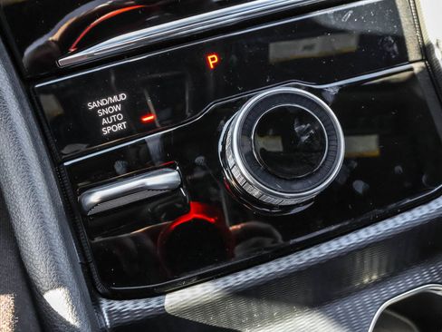 New 2025 Jeep Grand Cherokee Limited w/ Luxury Tech Group II image 20