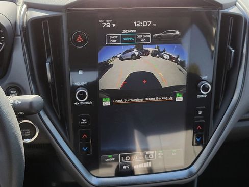 Certified 2025 Subaru Crosstrek 2.5i Limited w/ Crosstrek Mirror Package image 25