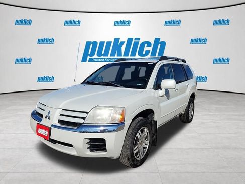 Used 2004 Mitsubishi Endeavor XLS AWD/4WD image 3