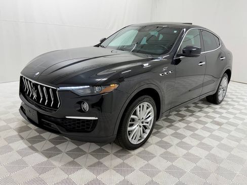 Used 2022 Maserati Levante GT image 6